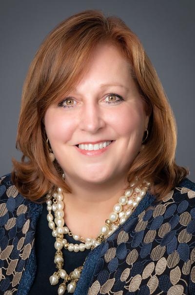 Dr. Susanna Russell