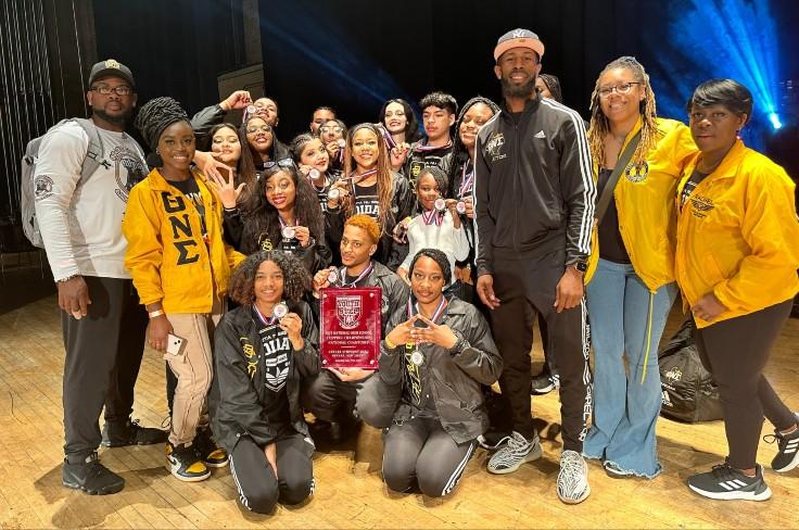 Garland HS step team with award