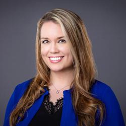 Stephanie Clark headshot
